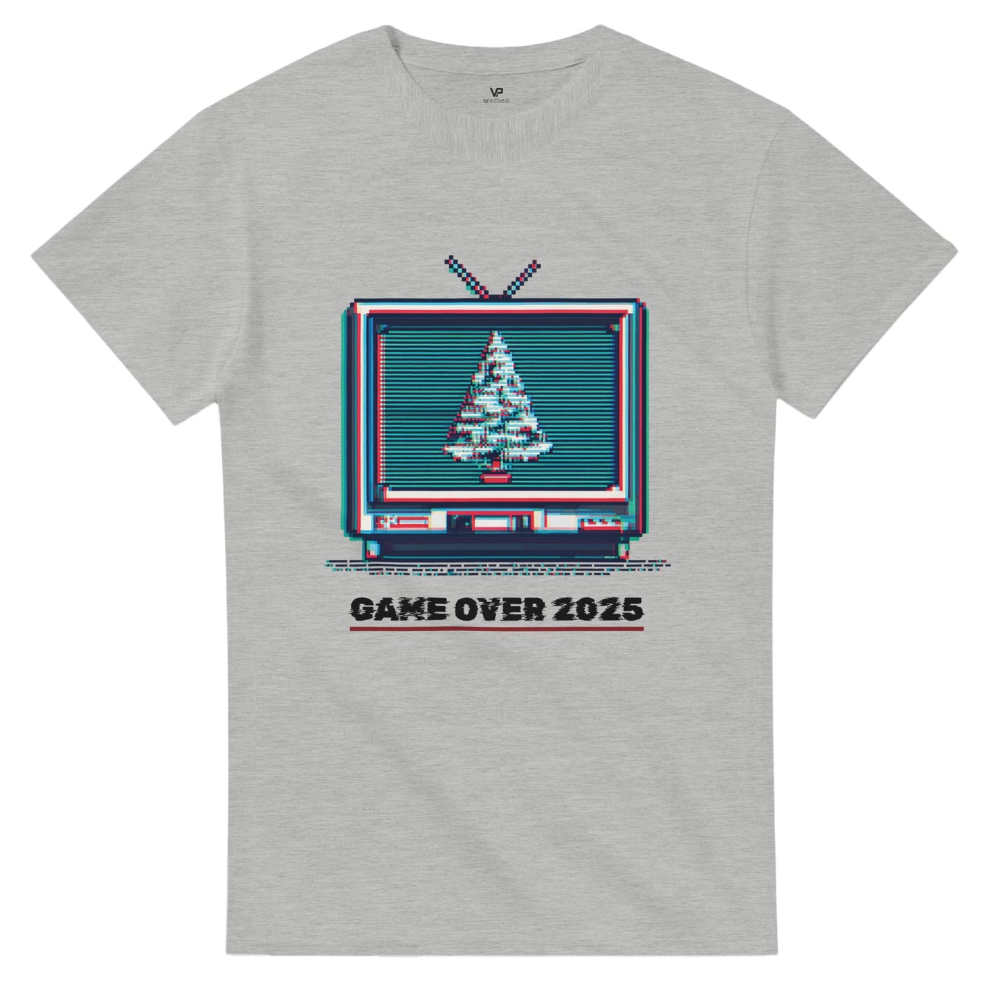 Das perfekte Weihnachts-Shirt für Retro-Gamer. Pixel-Art Weihnachtsbaum im klassischen Röhrenfernseher. Nostalgie pur aus der AETERNA Kollektion. Hol dir den 8-Bit Vibe.