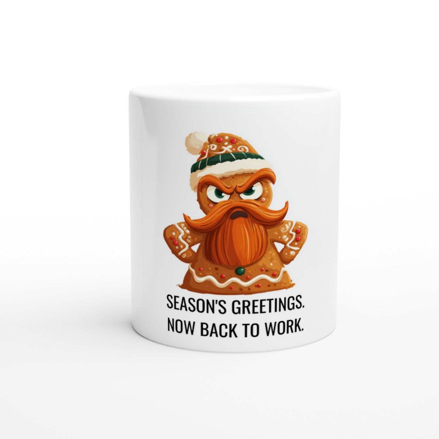 Weiße Keramiktasse von VidaroPrints mit einem grimmigen Lebkuchenmann (Grinchbread Man) mit Rauschebart, Weihnachtsmütze und dem Text "SEASON'S GREETINGS. NOW BACK TO WORK."